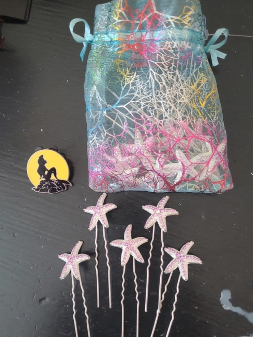 Kids Little Mermaid Starfish Hair Pins Set with Pin And Glitter Bag - Pink